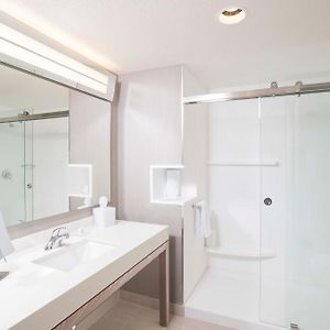 King Room Hearing Accessible